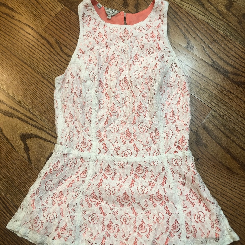 Guess Peplum Sleeveless Lacy Shirt XS